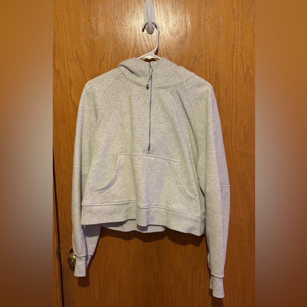 Heather grey scuba half zip hoodie from lululemon size M/L worn once with tag